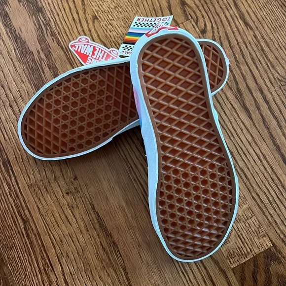 Pride Slip On Vans - Picture 2 of 3